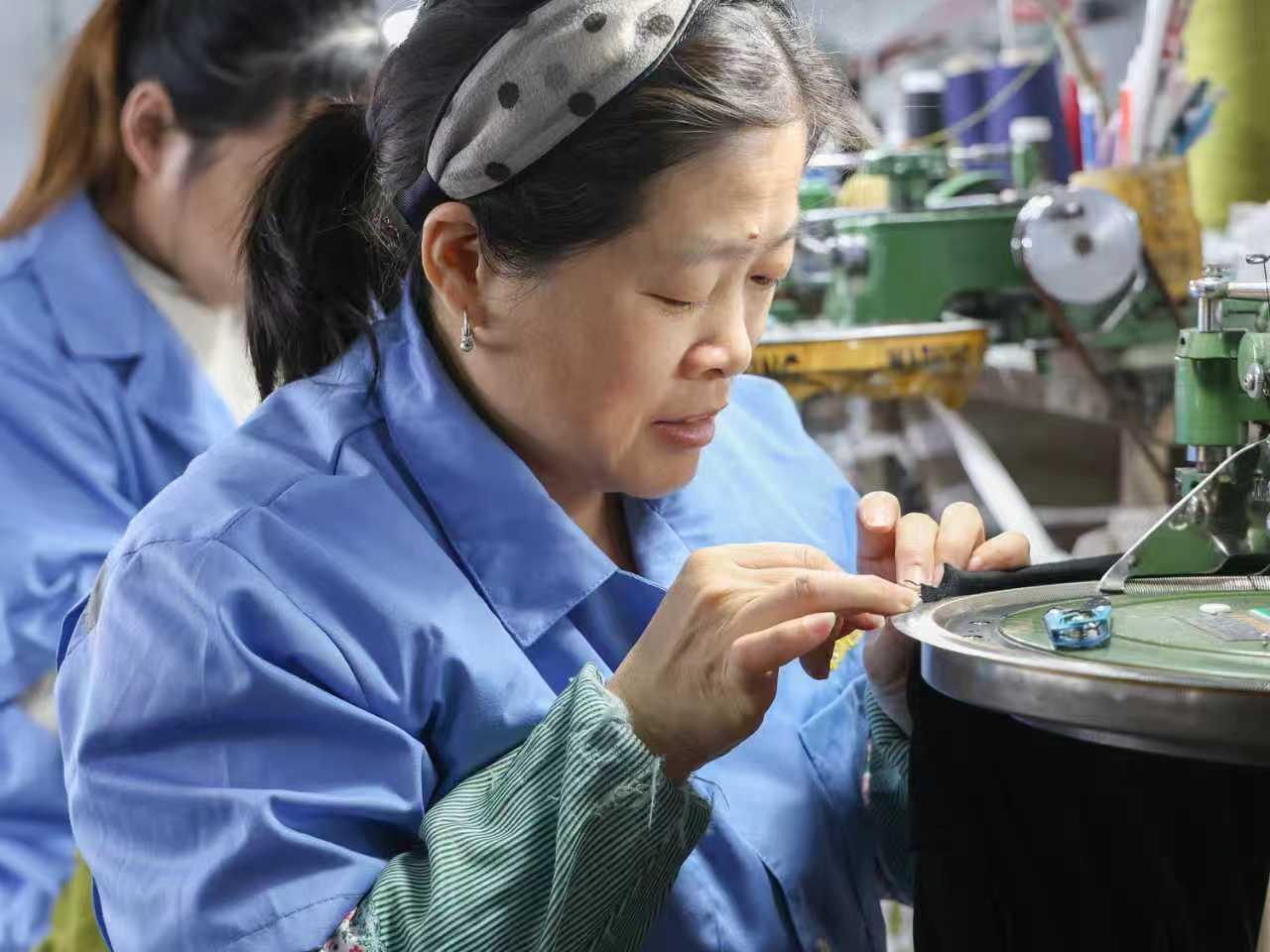 为什么 16GG 细号羊绒正在成为新的奢侈品标准——以及品牌在采购之前需要了解什么