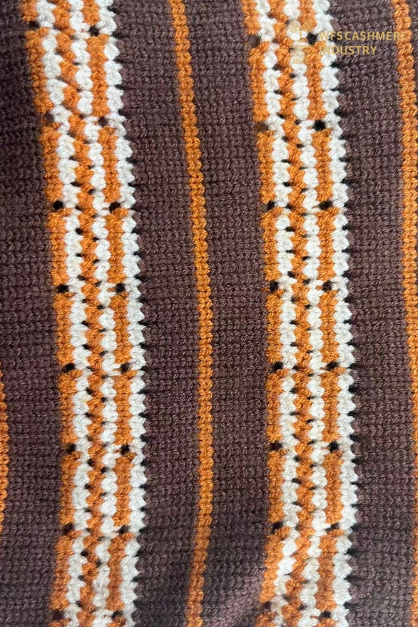 7GG Fair Isle 系带宠物毛衣 | SHOPBOP Heritage 户外宠物针织品 OEM